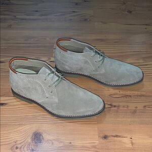 Men's Tan Suede Shoes